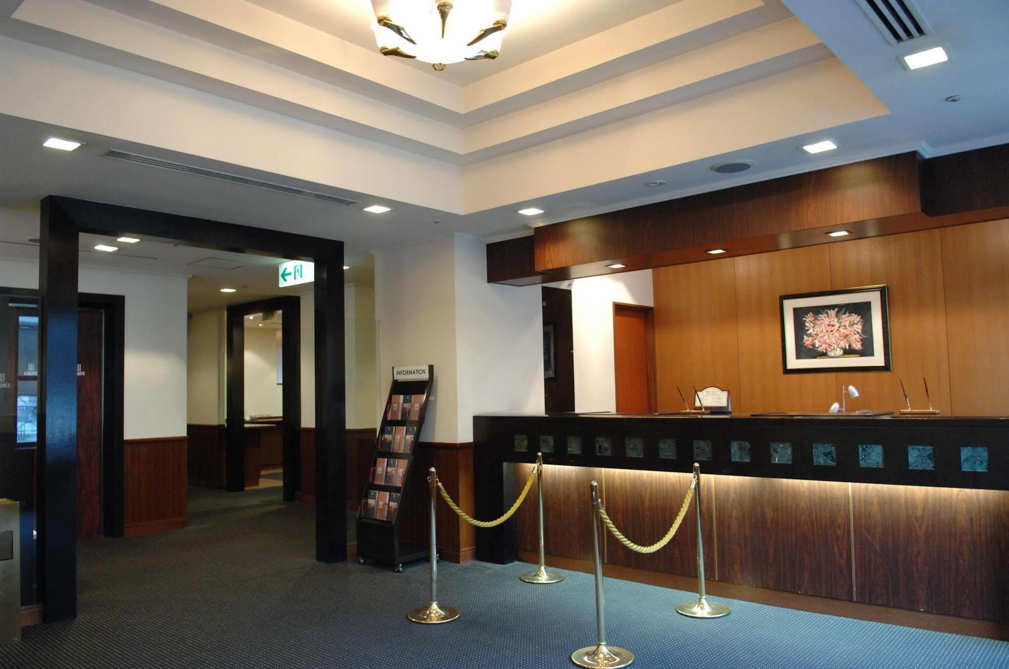 Hotel Il Monte Ōsaka Extérieur photo