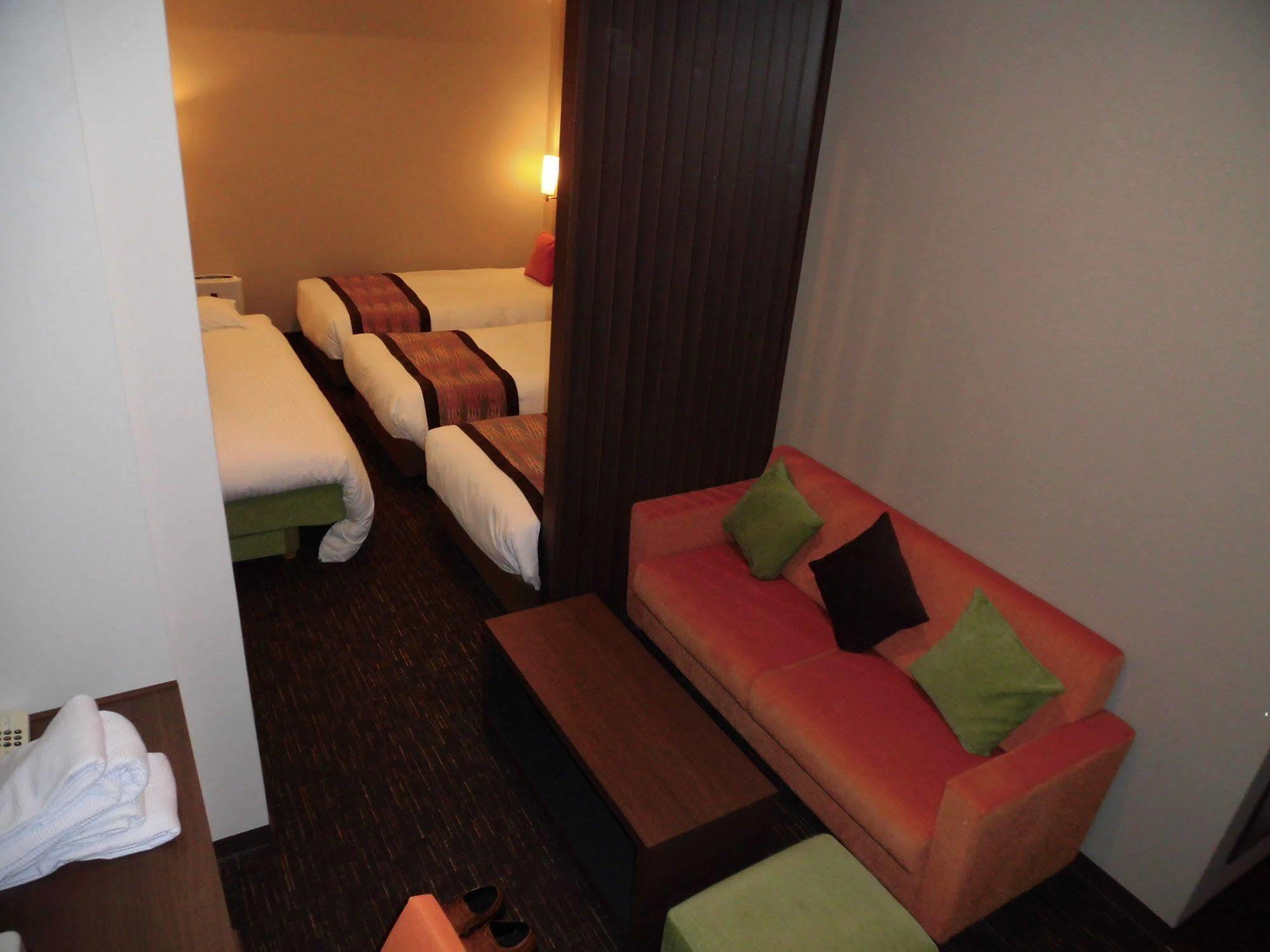 Hotel Il Monte Ōsaka Extérieur photo